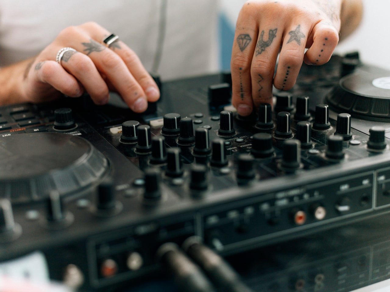 How to Negotiate an Event Sponsorship Agreement Like a Pro (Even If You're a One-Person Show)